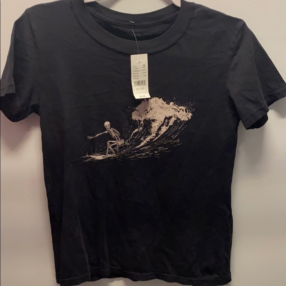 Pacsun skeleton surfing black short sleeve